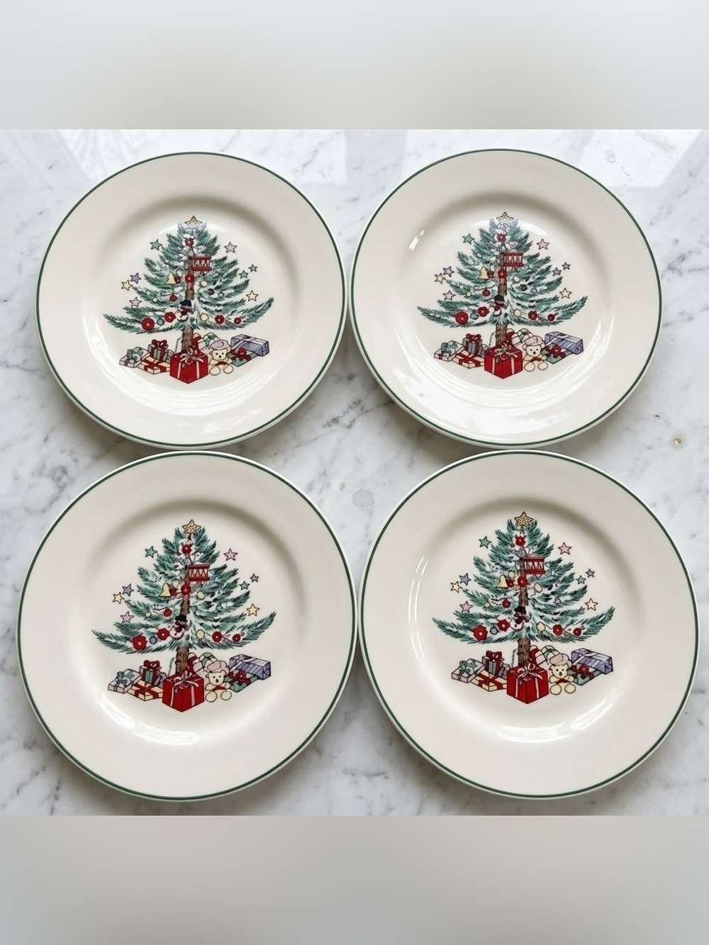 Gibson Christmas Holiday Tree with presents Dinner Plates 10.5", Set Of 4